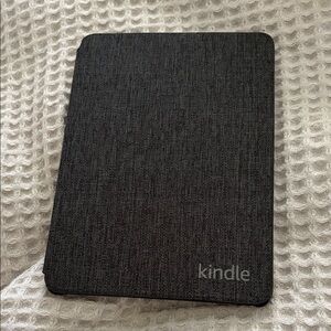 Kindle E-Reader with Dark Gray Fabric Cover
